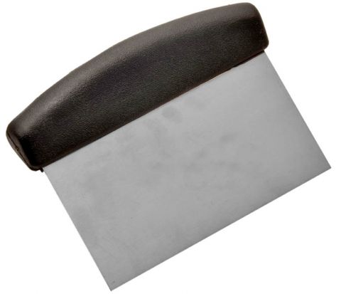 Scraper Dough 15 X 7.5cm Blackk Plastic Handle