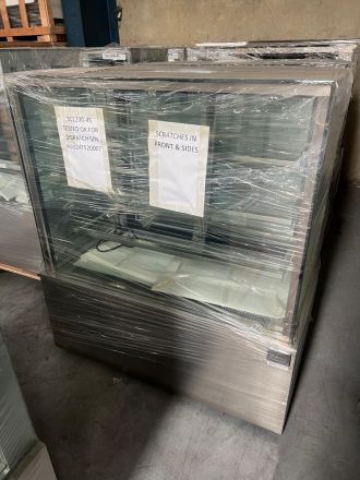 STRAIGHT GLASS COLD DISPLAY FOUR TIER- 1200MM (Scratch & Dent)